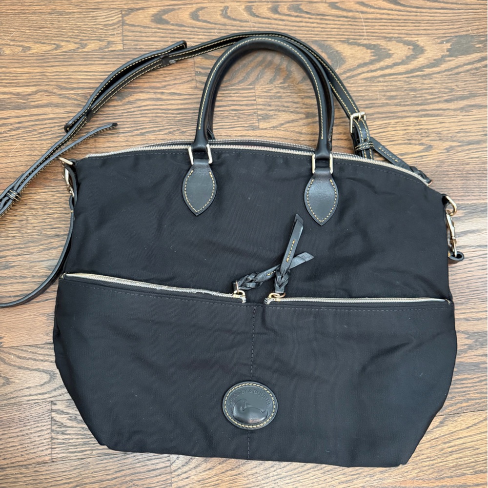 Dooney & Bourke Vintage Black Nylon Large Pocket Crossbody Satchel - Picture 2 of 14